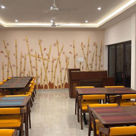 The Riviera Hotel Theni Luaran gambar