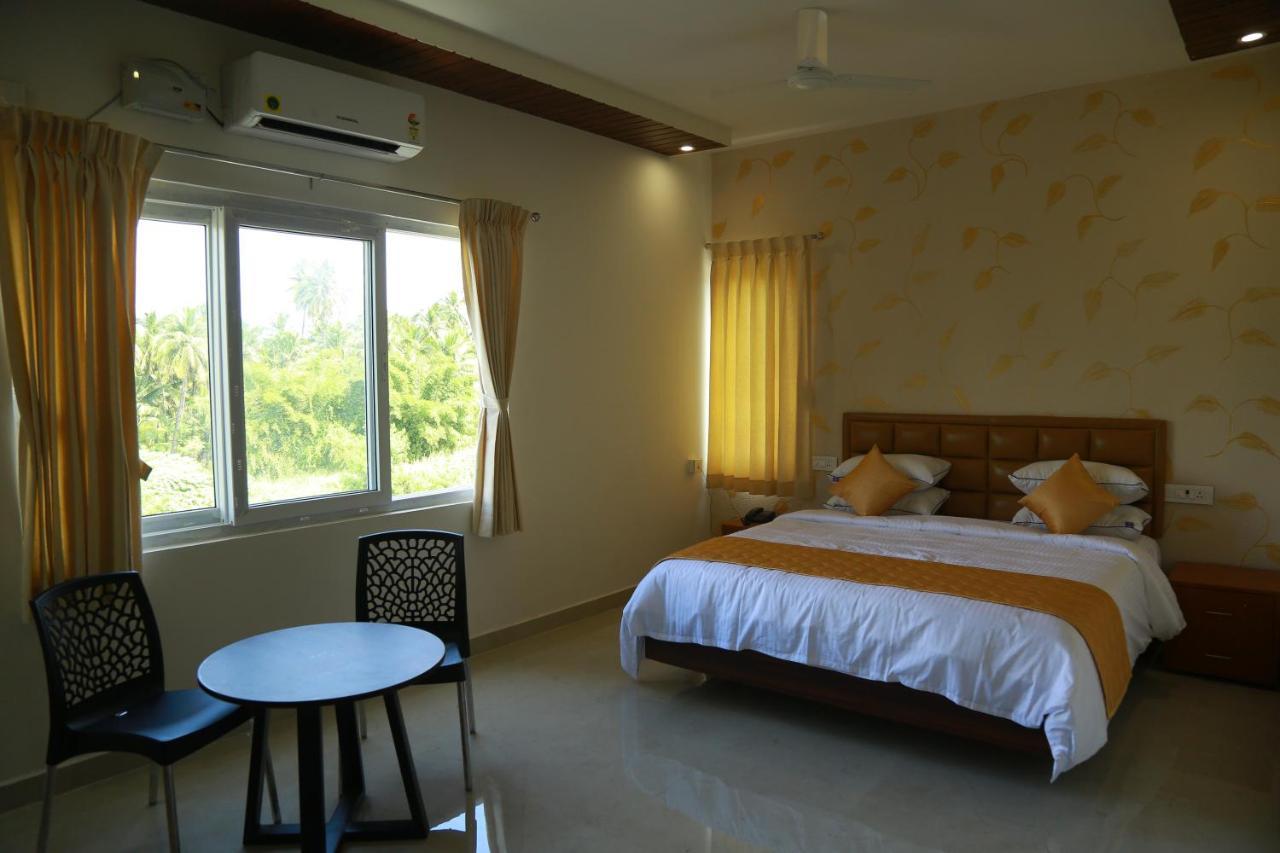 The Riviera Hotel Theni Luaran gambar
